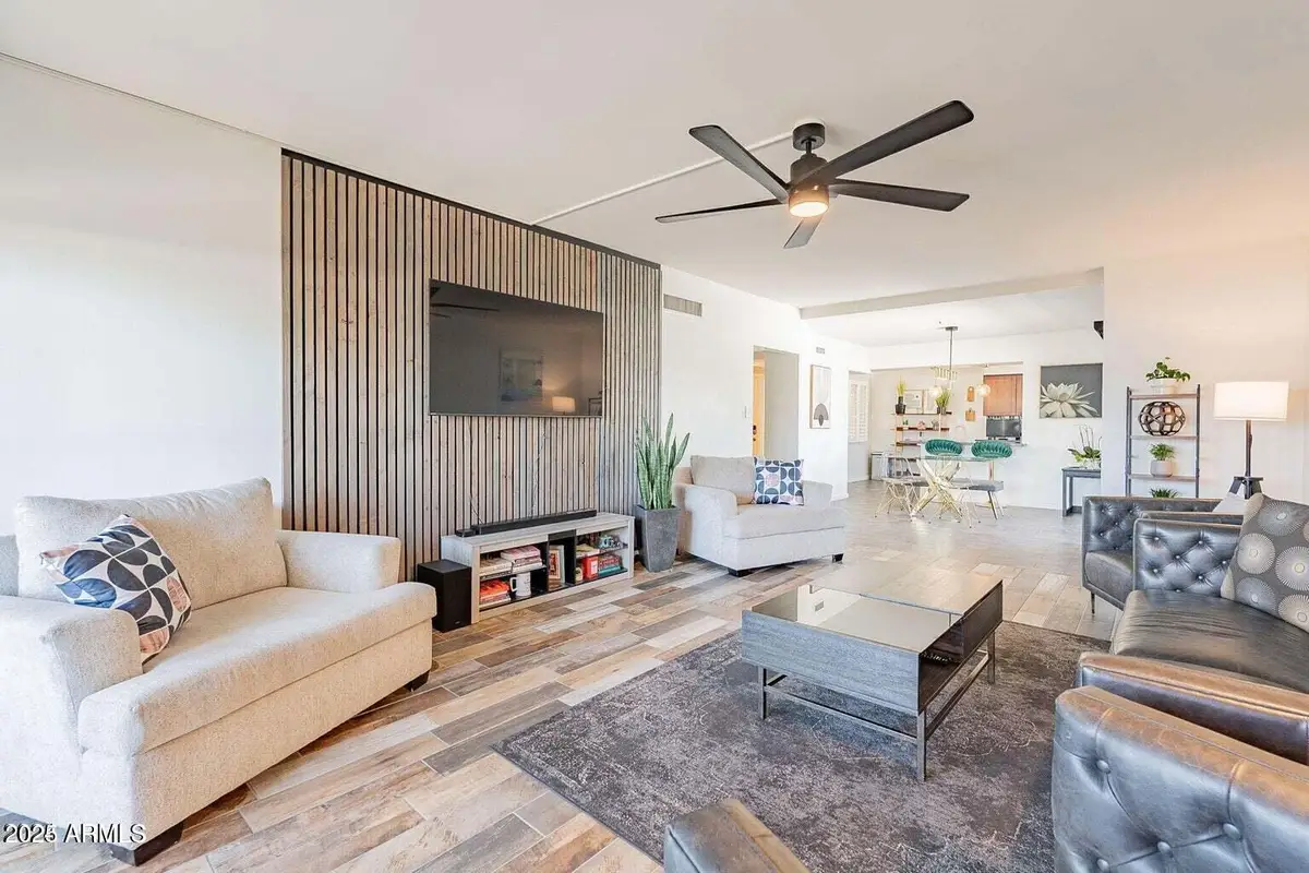 3600 N 5th Avenue #307, Phoenix, AZ 85013 - Image #1