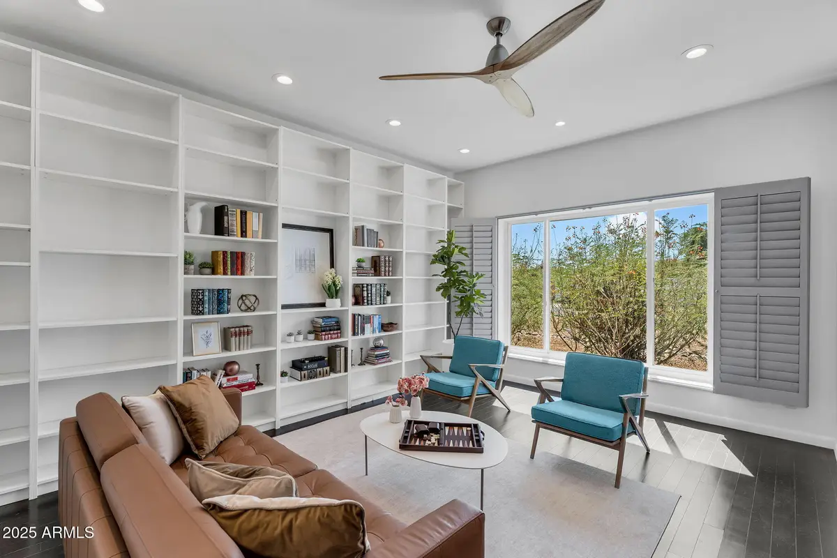 6071 E Ludlow Drive, Phoenix, AZ 85254 - Image #1