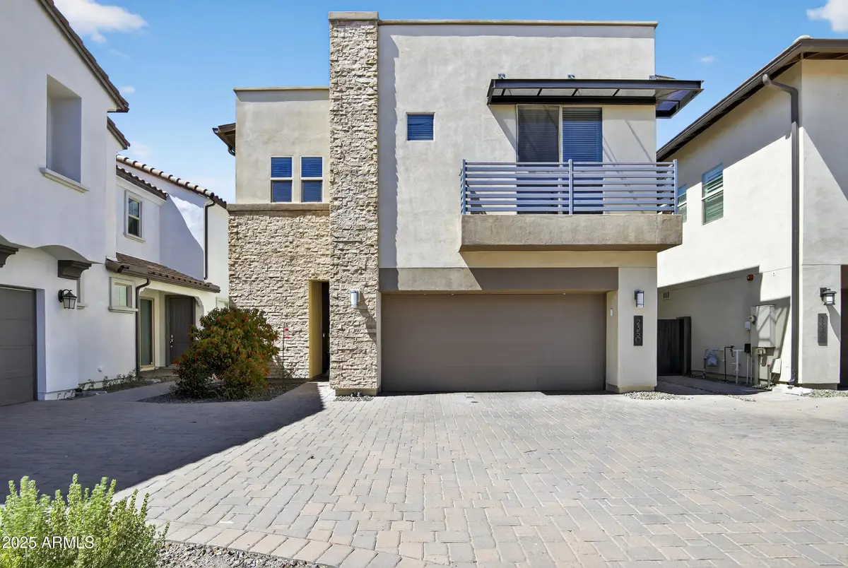 2350 W Gloria Lane, Deer Valley, AZ 85085 - Image #1