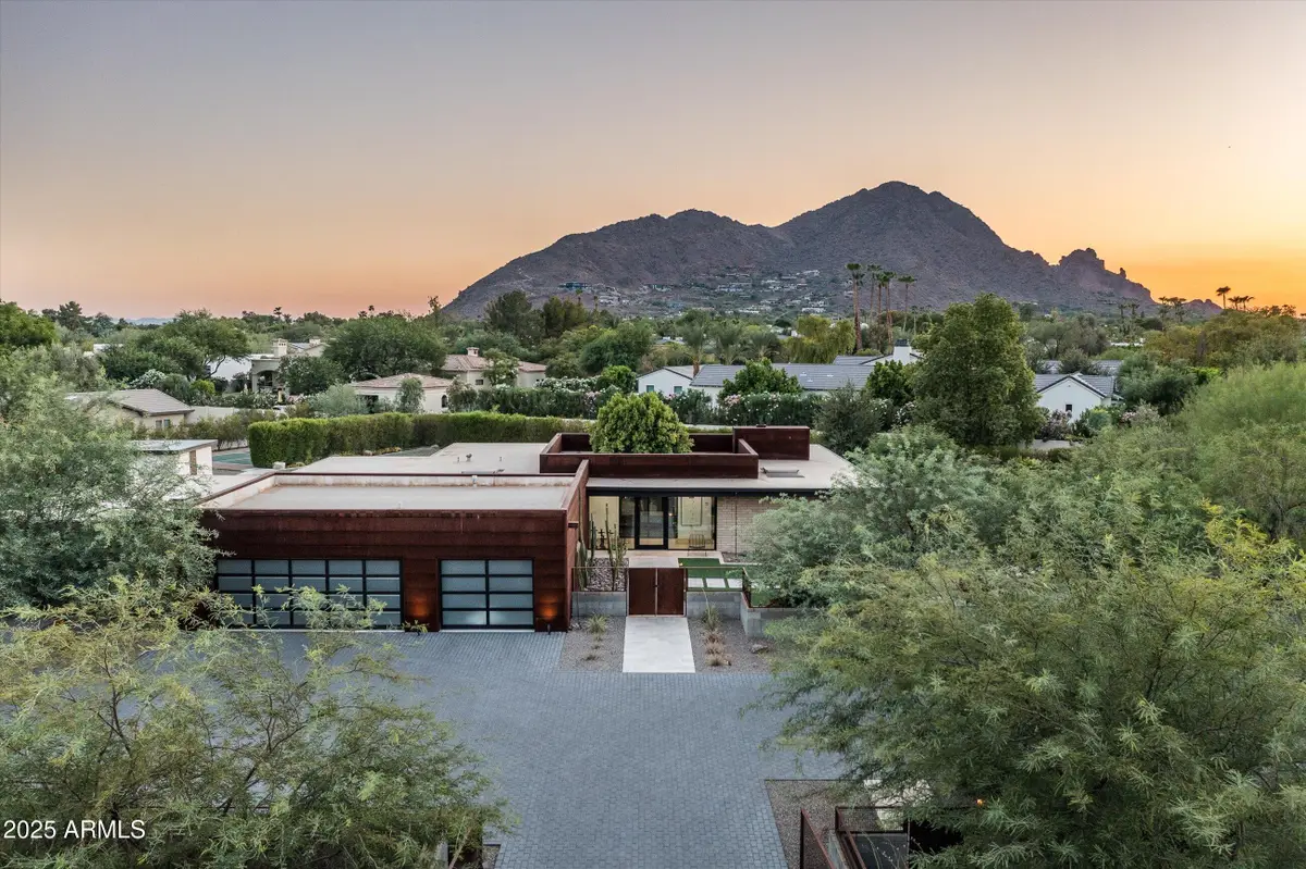 6909 E Montebello Avenue, Paradise Valley, AZ 85253 - Image #1