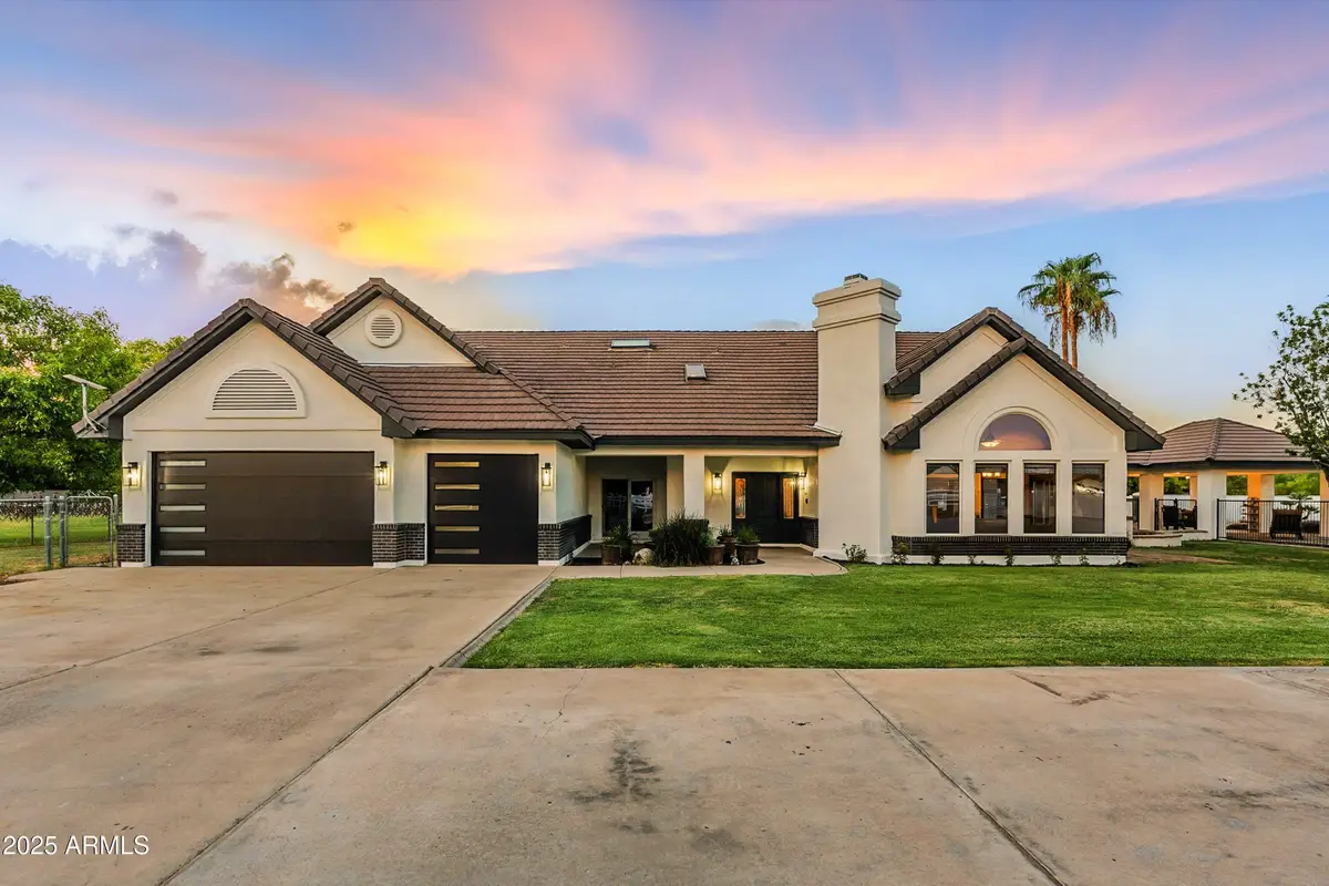 140 E Pony Lane, Gilbert, AZ 85295 - Image #1