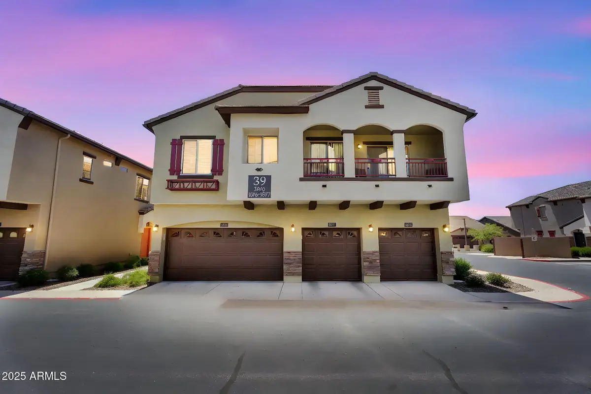 2725 E Mine Creek Road #1076, Phoenix, AZ 85024 - Image #1