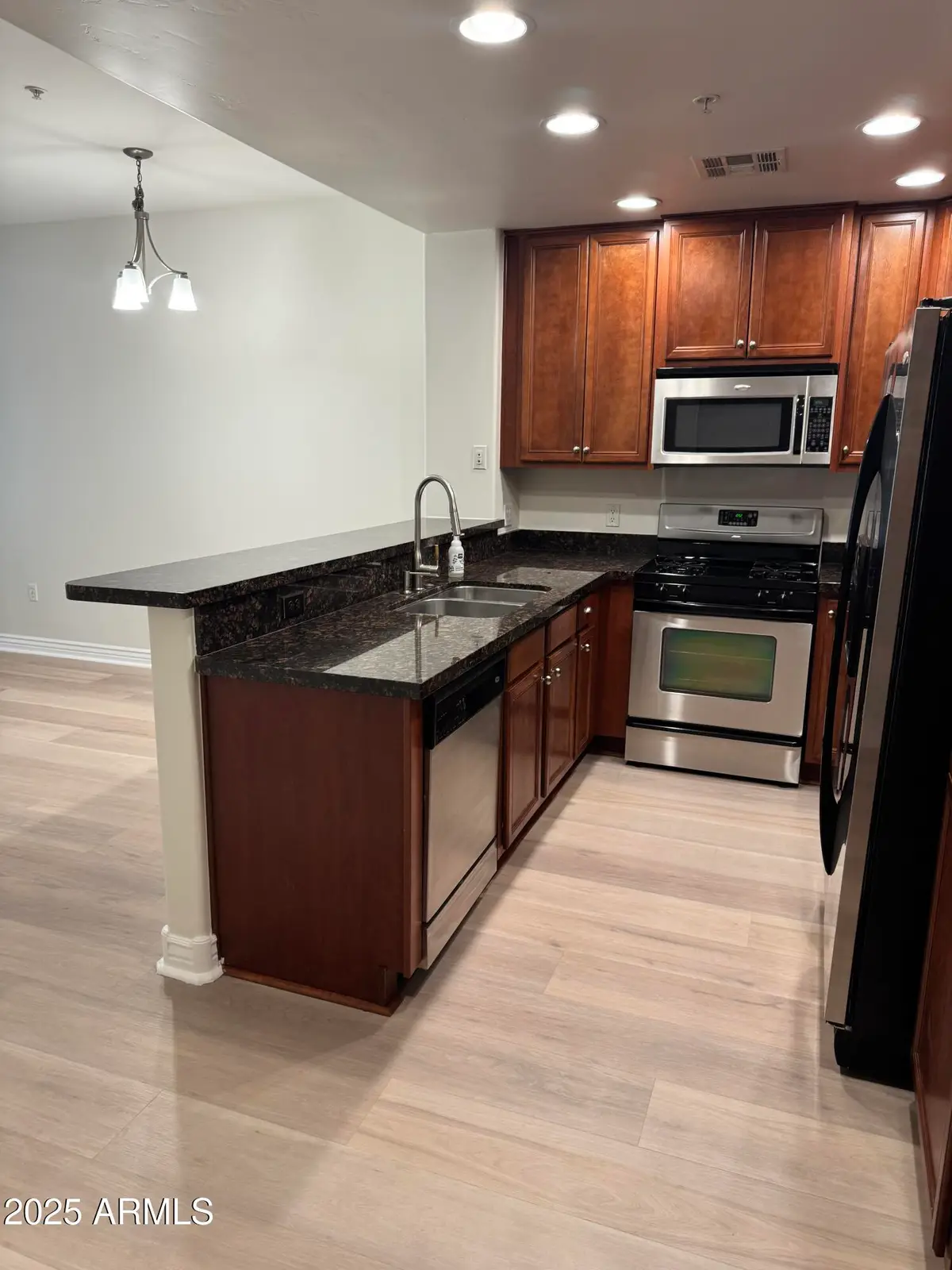 5450 E Deer Valley Drive #1200, Phoenix, AZ 85054 - Image #1