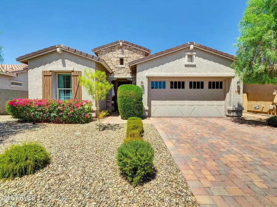 19024 W Solano Drive, Litchfield Park, AZ 85340 - Image #2