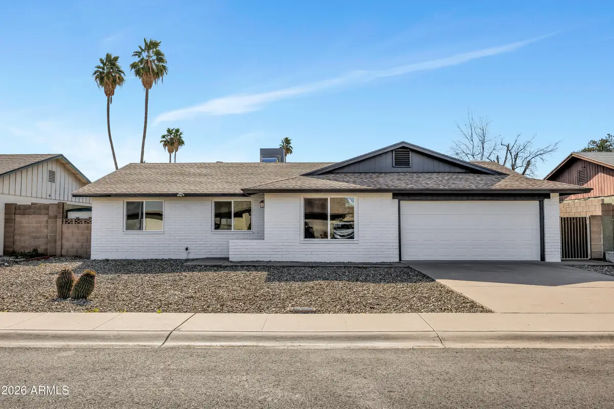 2123 E Radcliffe Drive, Tempe, AZ 85283 - Image #1