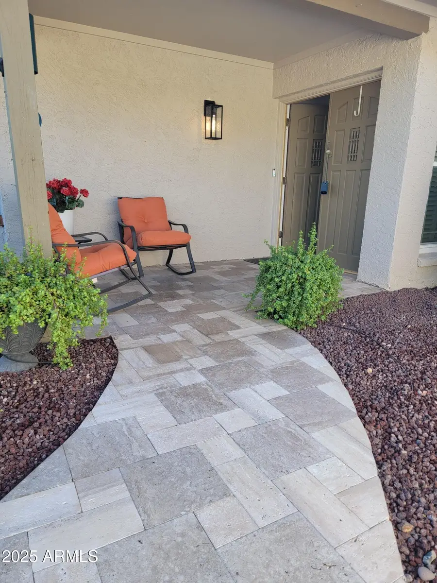 207 W Surrey Avenue W, Phoenix, AZ 85029 - Image #2