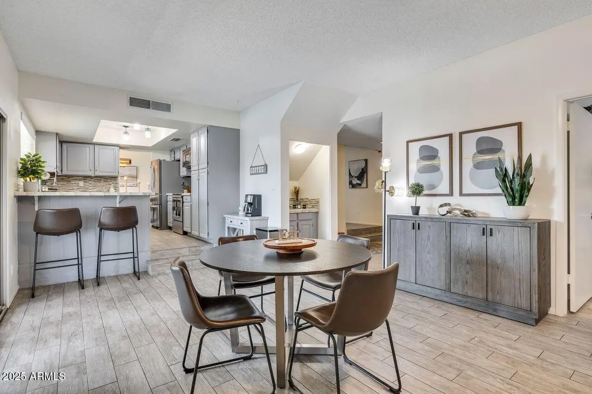 5001 E Bloomfield Road, Phoenix, AZ 85254 - Image #1