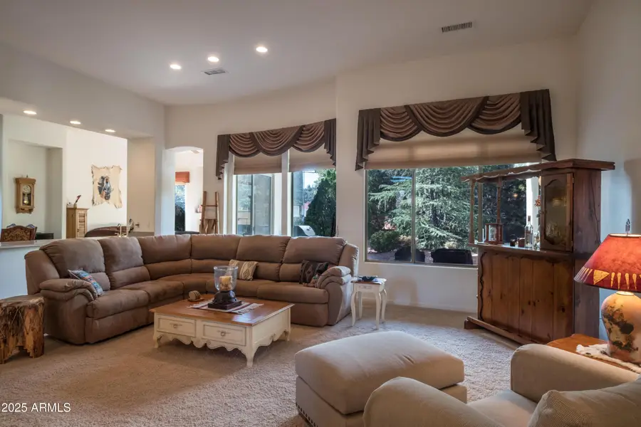 722 Crown Ridge Road, Village Of Oak Creek Big Park, AZ 86351 - Image #3