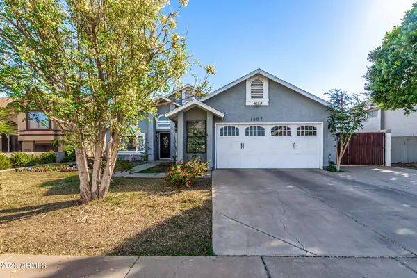 1007 N Palm Street, Gilbert, AZ 85234