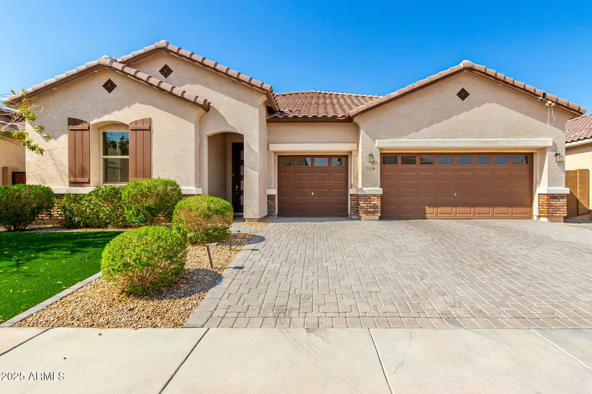 7528 W Warner Street, Phoenix, AZ 85043 - Image #1