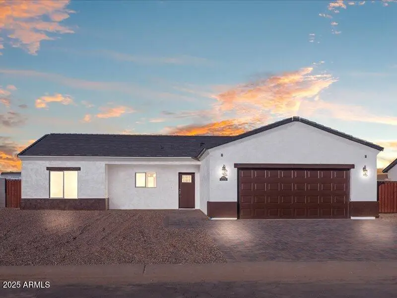 3805 N Estrella Road, Eloy, AZ 85131 - Image #1