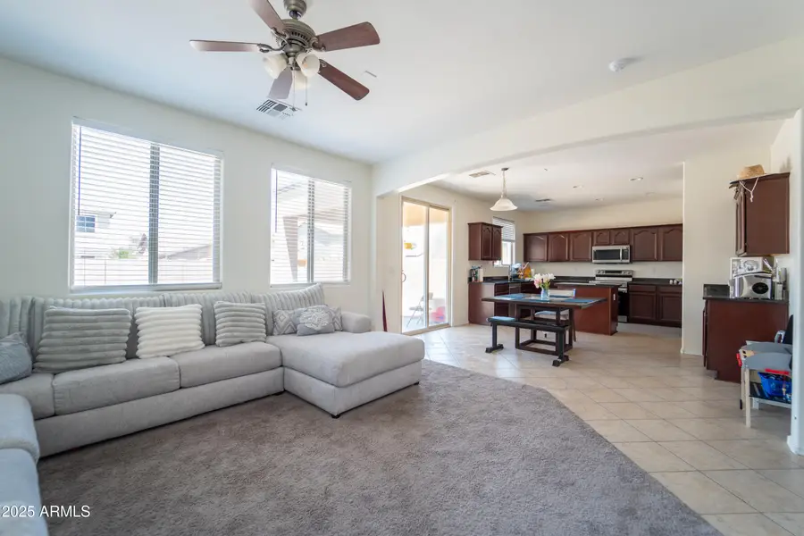 42592 W Somerset Drive, Maricopa, AZ 85138 - Image #2