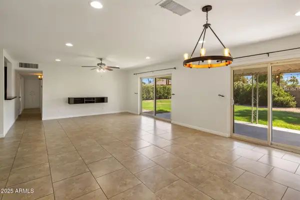 3907 N 81st Street, Scottsdale, AZ 85251