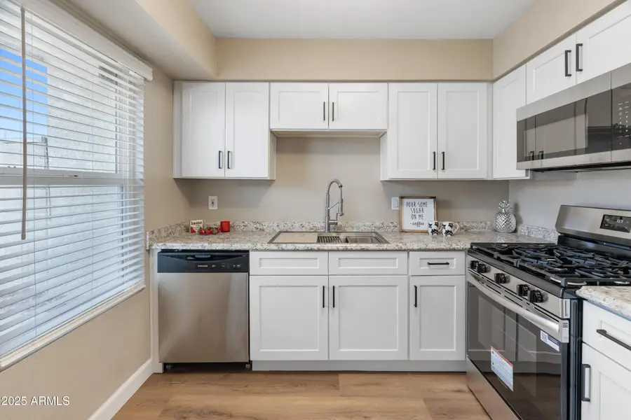 3840 N 43rd Avenue #36, Phoenix, AZ 85031 - Image #2