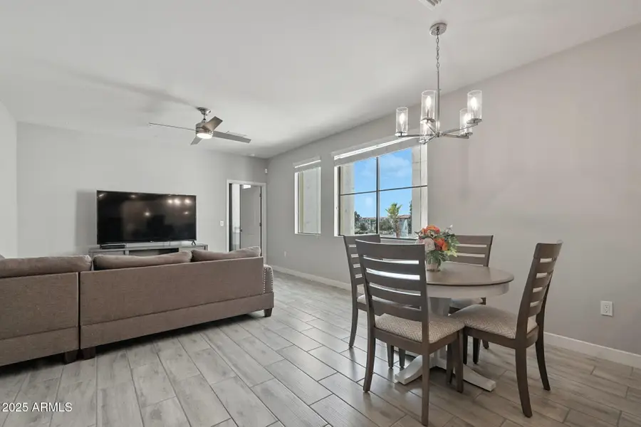 2511 W Queen Creek Road #205, Chandler, AZ 85248 - Image #3