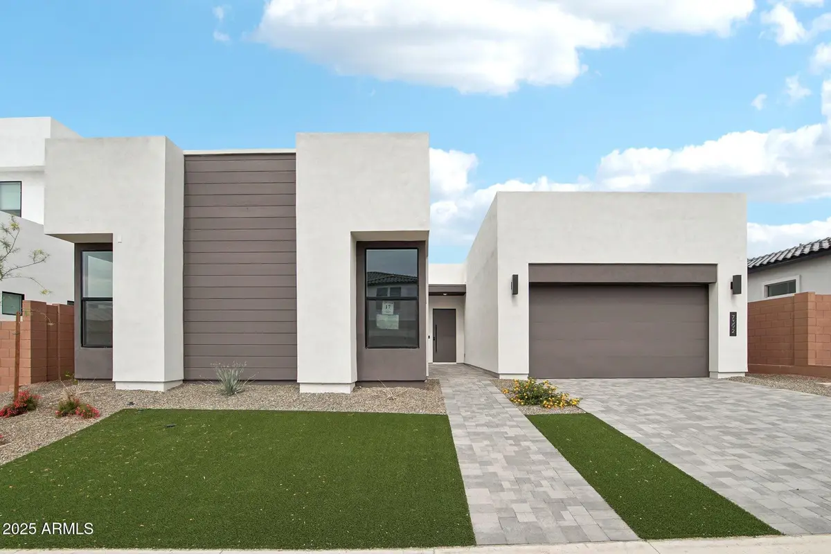 7392 W Gambit Trail, Peoria, AZ 85383 - Image #1