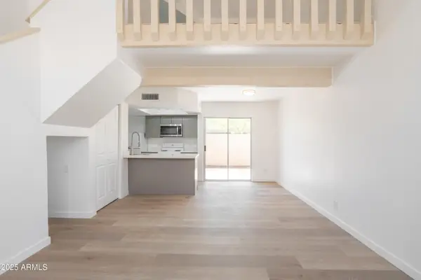 4240 N Longview Avenue #17, Phoenix, AZ 85014