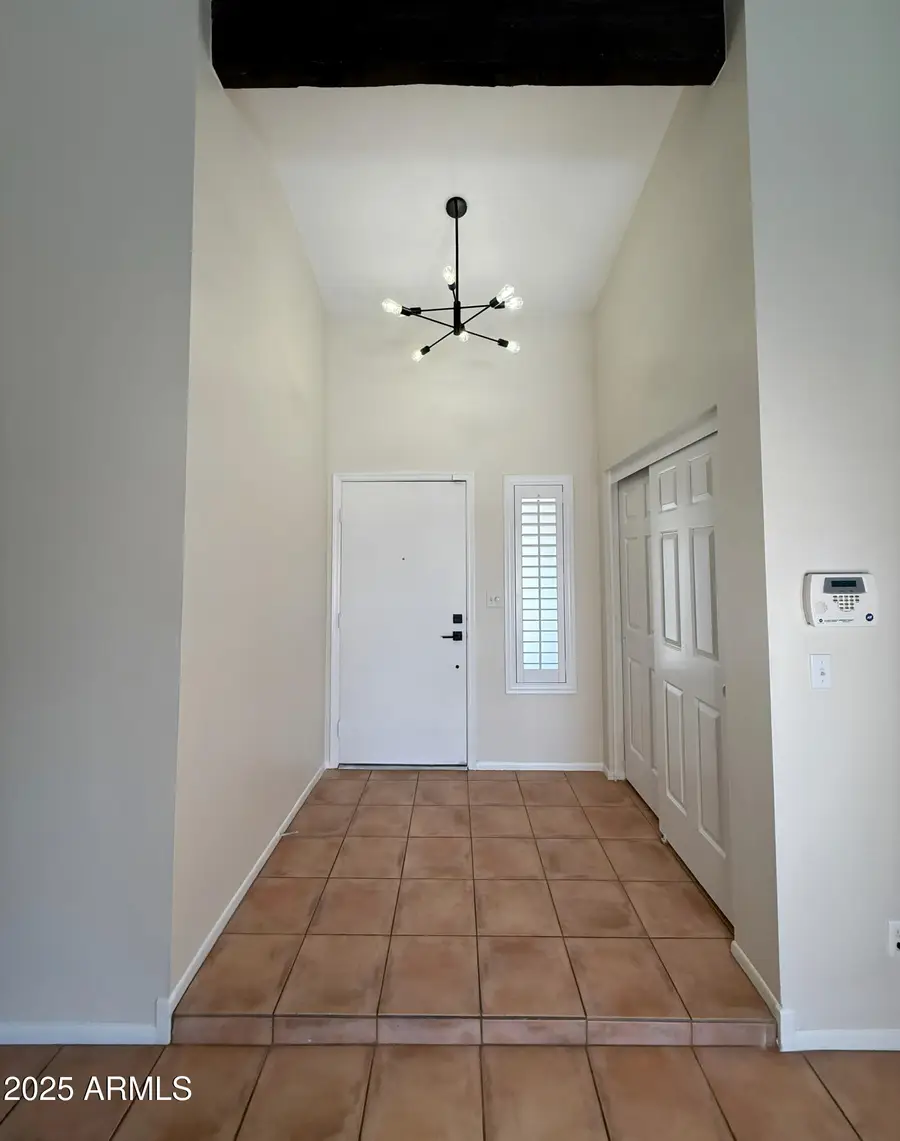 2014 W Summit Place, Chandler, AZ 85224 - Image #2