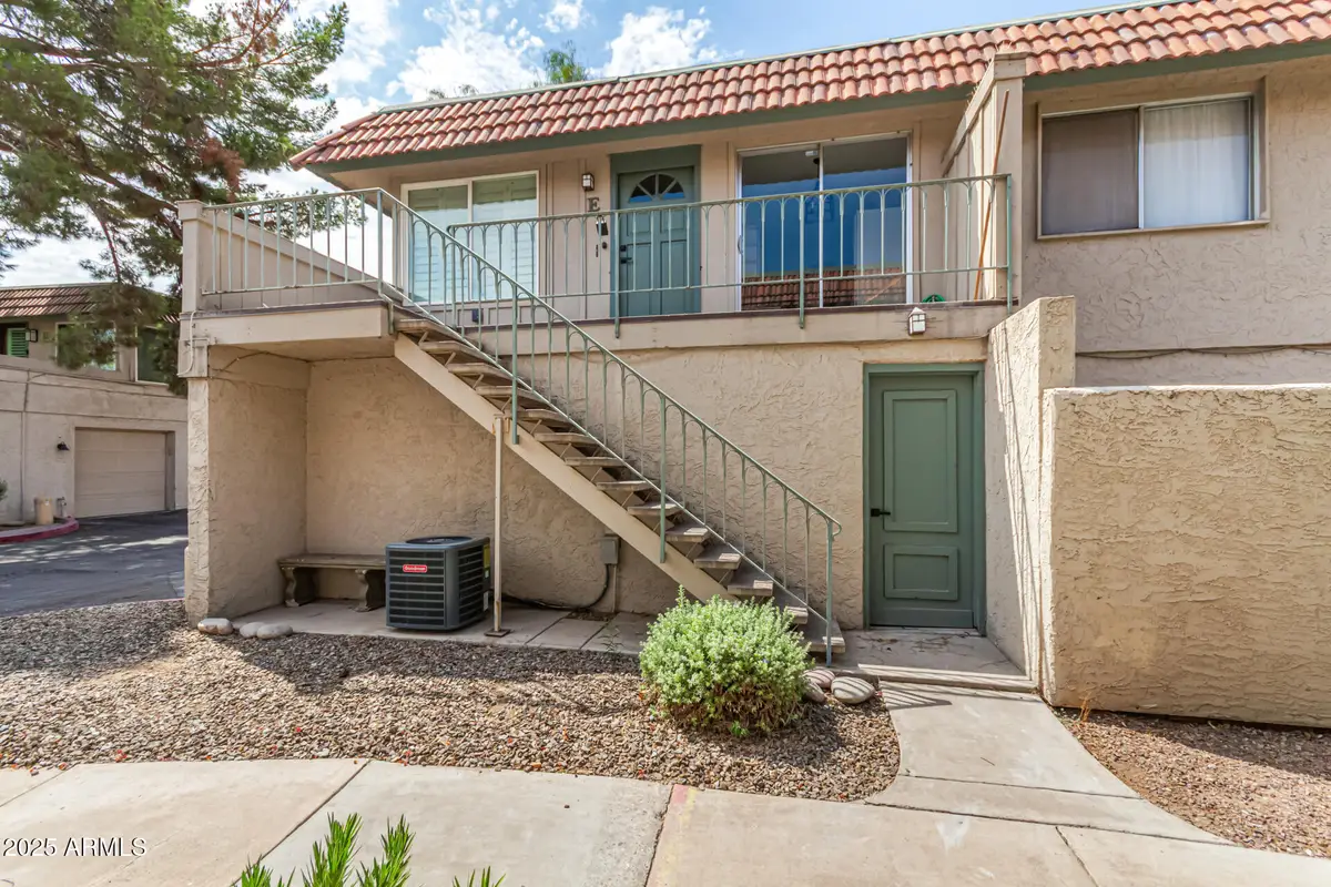 5626 S Doubloon Court #E, Tempe, AZ 85283 - Image #1