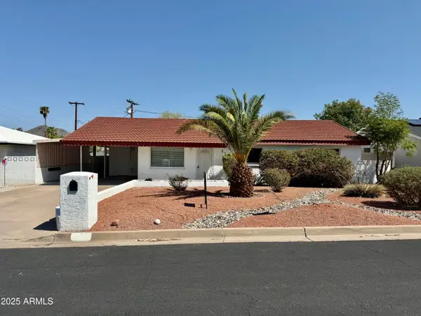 1214 E Las Palmaritas Drive, Phoenix, AZ 85020