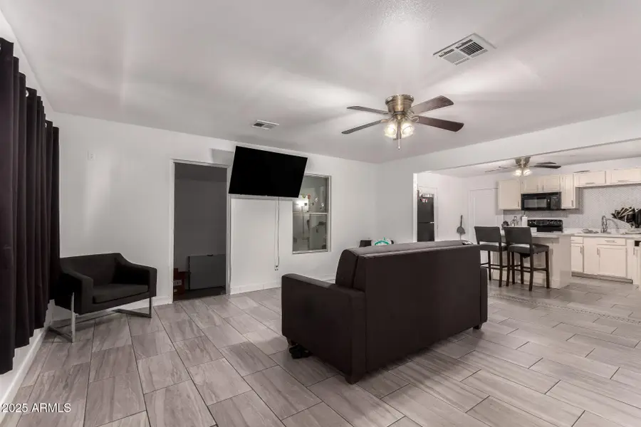 3735 W Moreland Street, Phoenix, AZ 85009 - Image #2