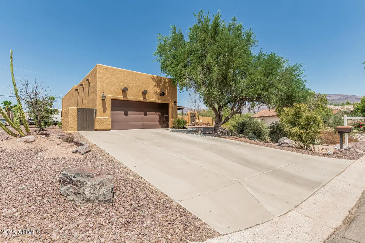 9820 E Del Monte Avenue, Gold Canyon, AZ 85118 - Image #1