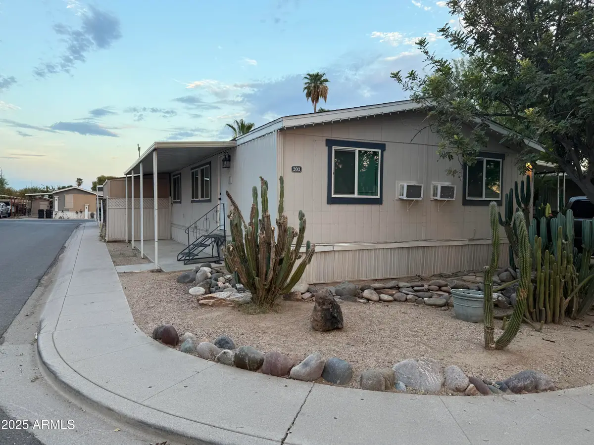 15601 N 19th Avenue #203, Phoenix, AZ 85023 - Image #1