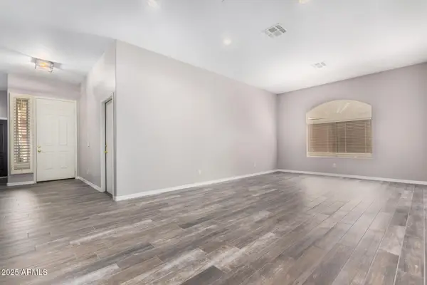 6617 W Molly Lane, Phoenix, AZ 85083