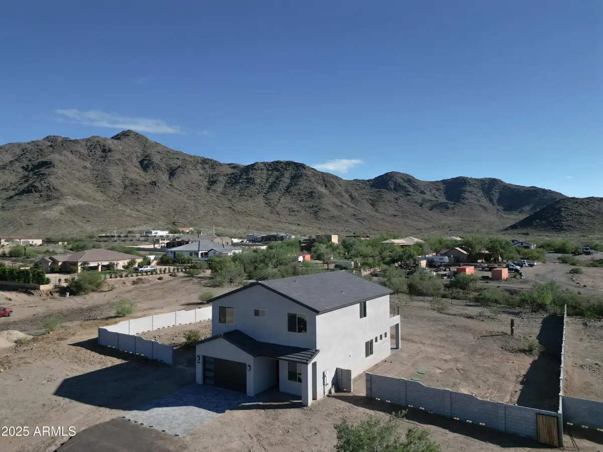 3835 W Fox Road, Laveen, AZ 85339 - Image #1