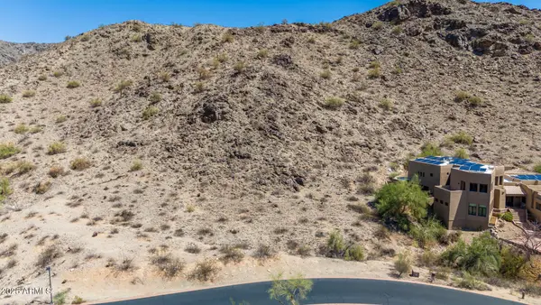 13829 S Canyon Drive #33, Phoenix, AZ 85048