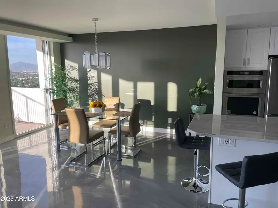 2323 N Central Avenue #1802, Phoenix, AZ 85004 - Image #3