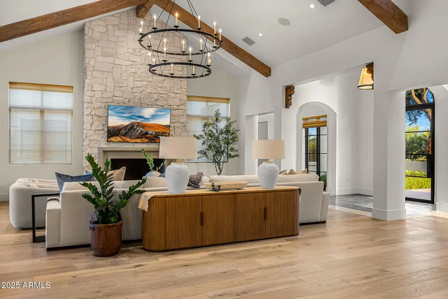 6126 E Joshua Tree Lane, Paradise Valley, AZ 85253 - Image #2