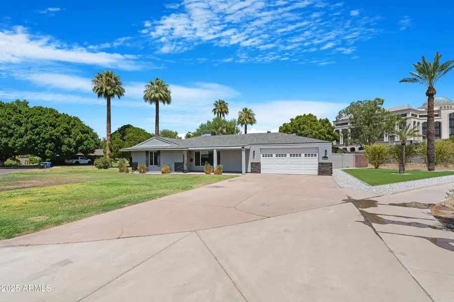 3001 N 43rd Place, Phoenix, AZ 85018 - Image #3