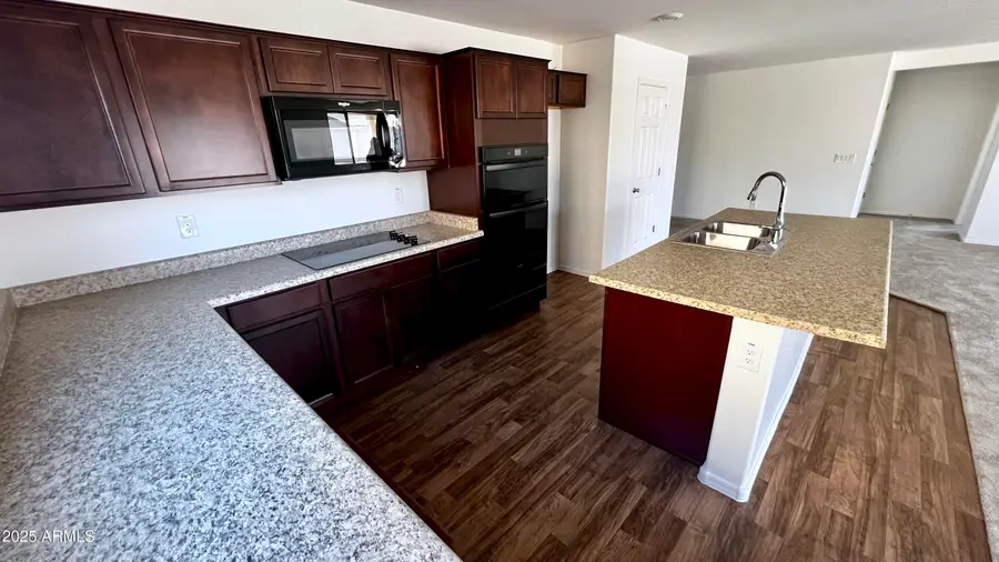 19841 W Cheery Lynn Road, Buckeye, AZ 85396 - Image #3