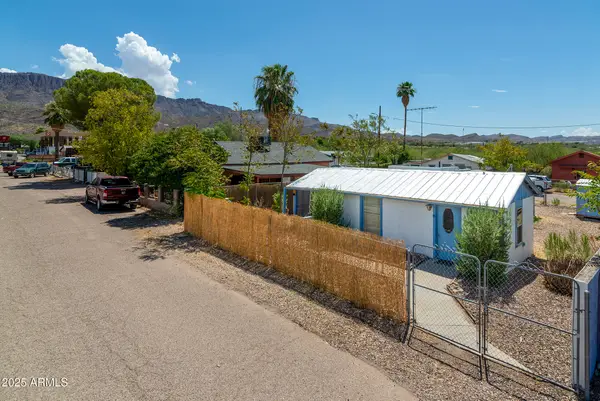 313 W Palma Street, Superior, AZ 85173