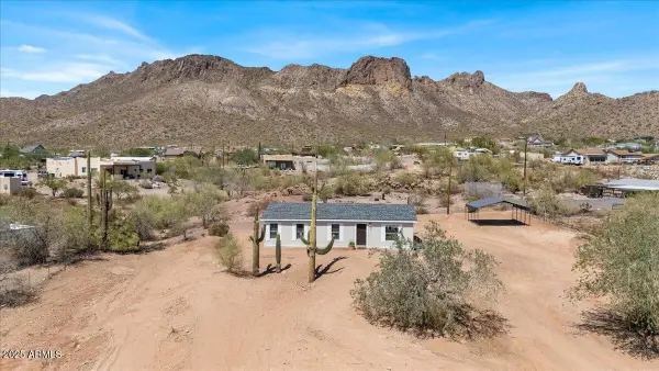 1440 W Moon Vista Street, Apache Junction, AZ 85120