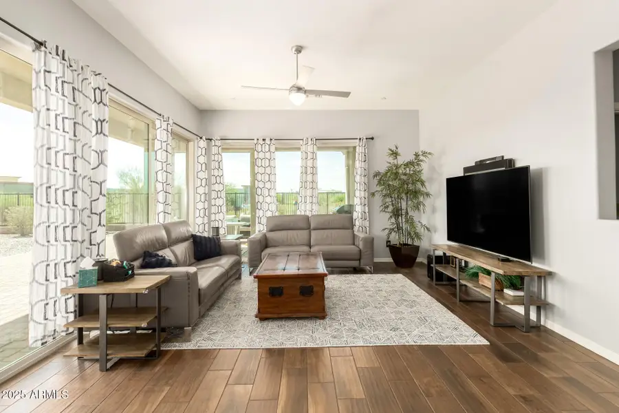 28757 N 121st Lane, Peoria, AZ 85383 - Image #3