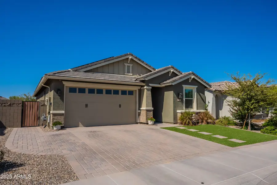 15258 W Latham Street, Goodyear, AZ 85338 - Image #3