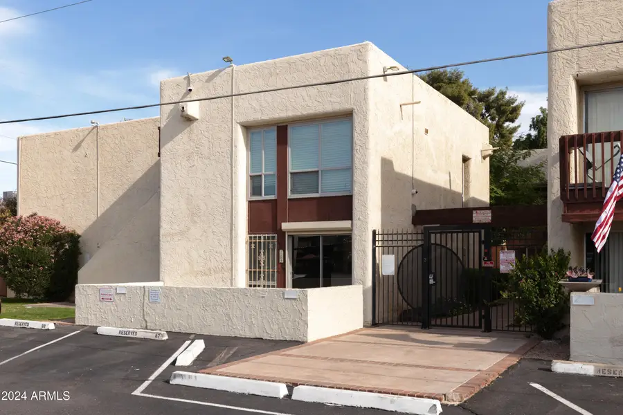 3828 N 32nd Street #104, Phoenix, AZ 85018 - Image #2