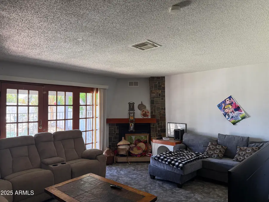 905 W Helena Drive, Phoenix, AZ 85023 - Image #3