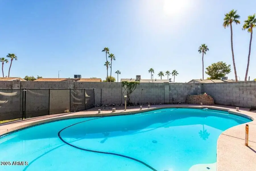 1807 W Mission Drive, Chandler, AZ 85224 - Image #2