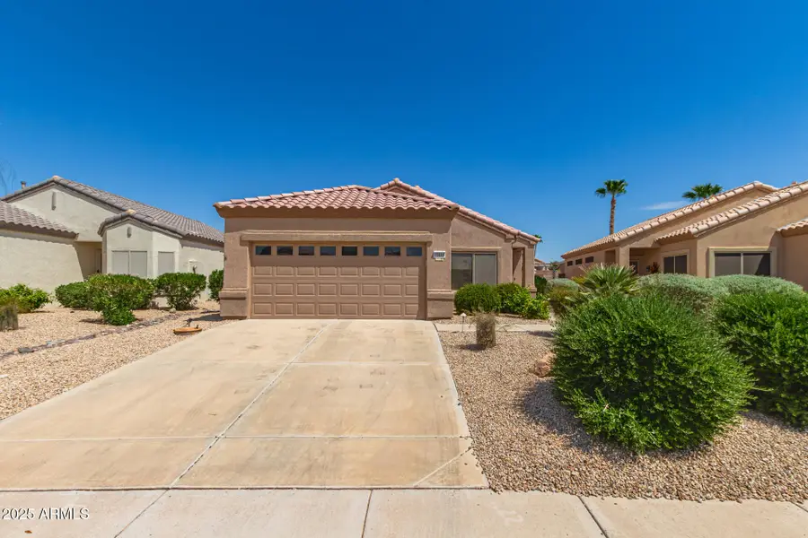 15844 W Arrowhead Drive, Surprise, AZ 85374 - Image #2