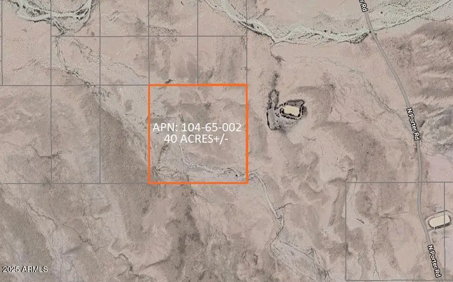 10313 Porter Avenue, Winslow Holbrook, AZ 86032 - Image #2