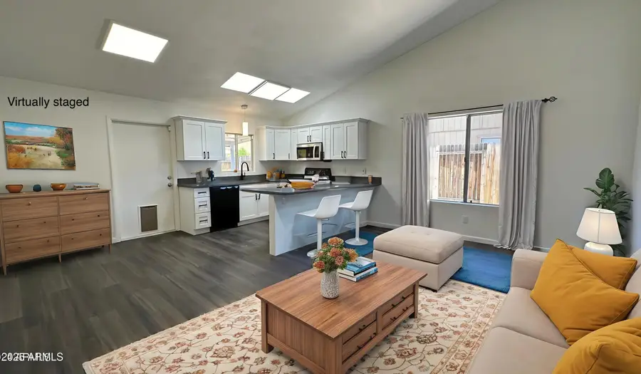 1614 E Sandra Terrace, Phoenix, AZ 85022 - Image #3