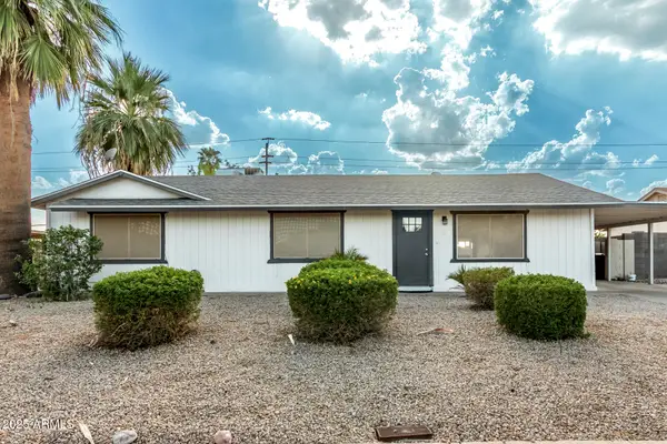 14010 N 40th Place, Phoenix, AZ 85032