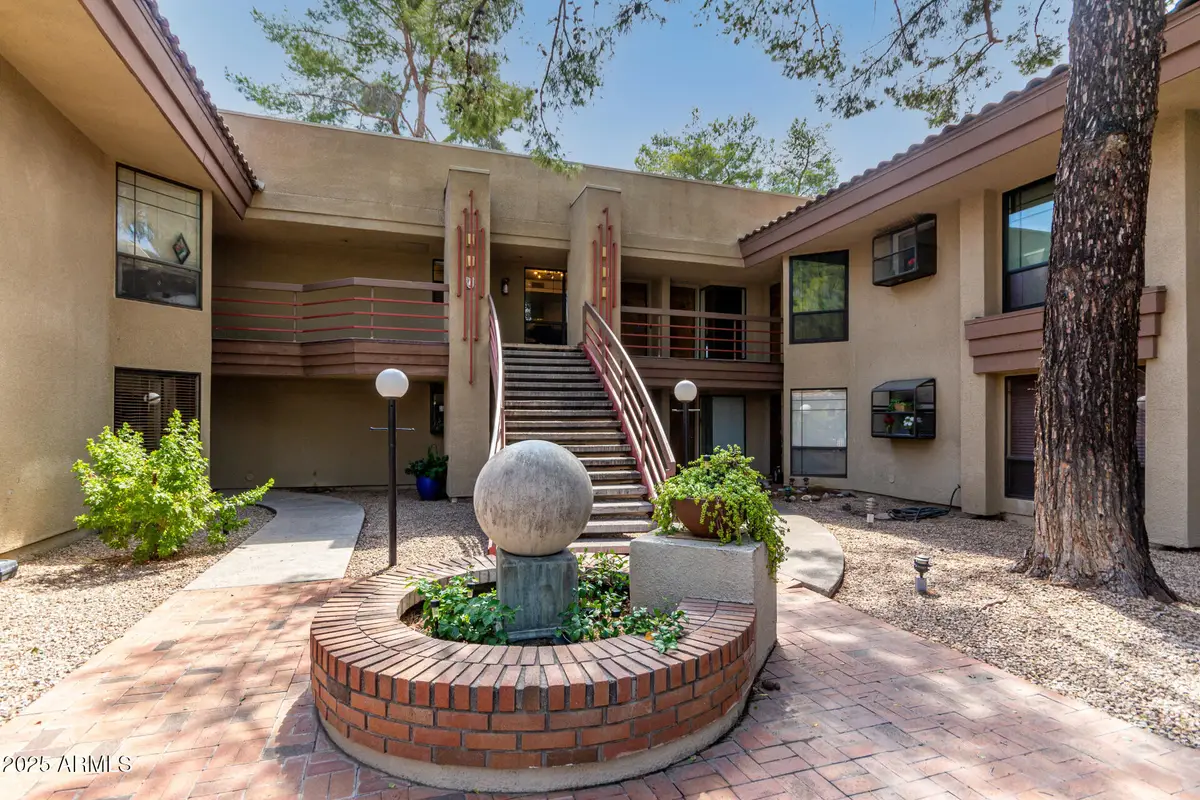 5035 N 10th Place #204, Phoenix, AZ 85014 - Image #1