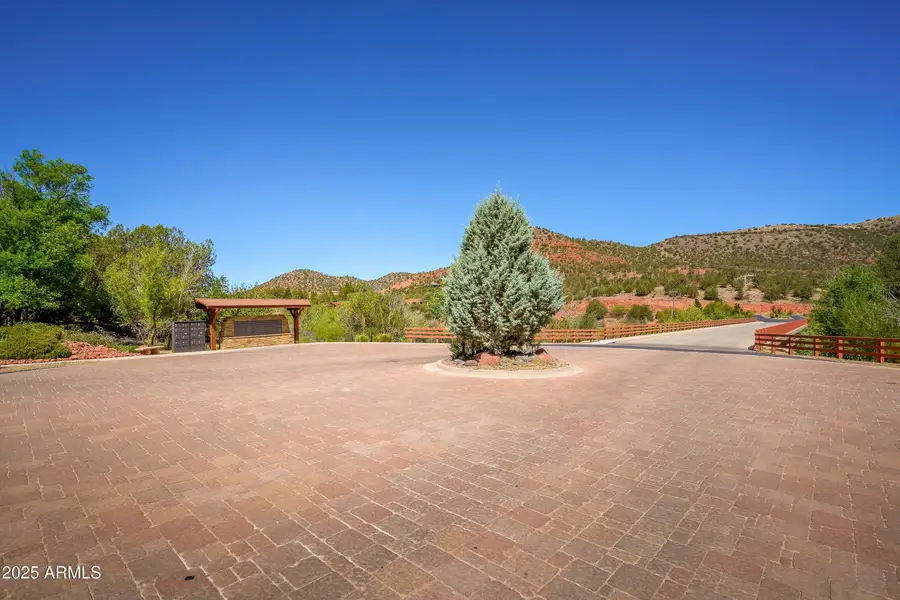 240 Cross Creek Circle #40819109, Camp Verde Sedona, AZ 86336 - Image #2