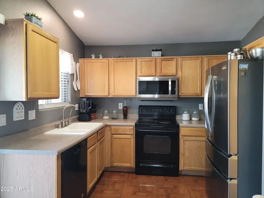 1124 W Nancy Lane, Phoenix, AZ 85041 - Image #2