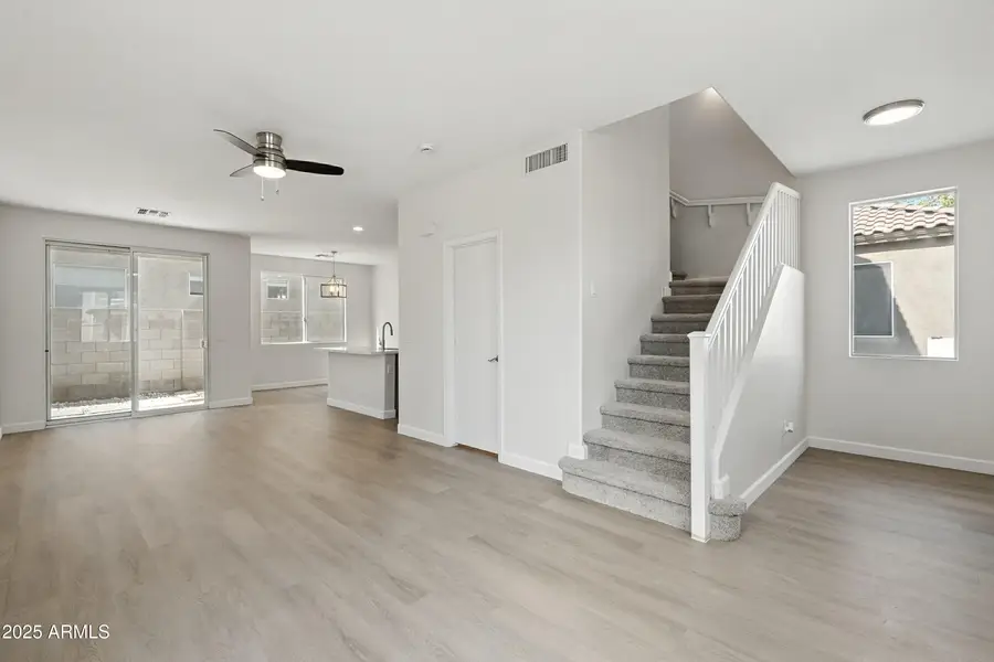 1409 E Bloch Road, Phoenix, AZ 85040 - Image #2