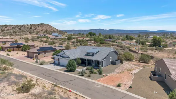 6025 N Hanover Court, Rimrock, AZ 86335